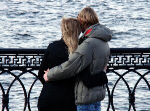 How to Get the Attention of a Man I Like ?